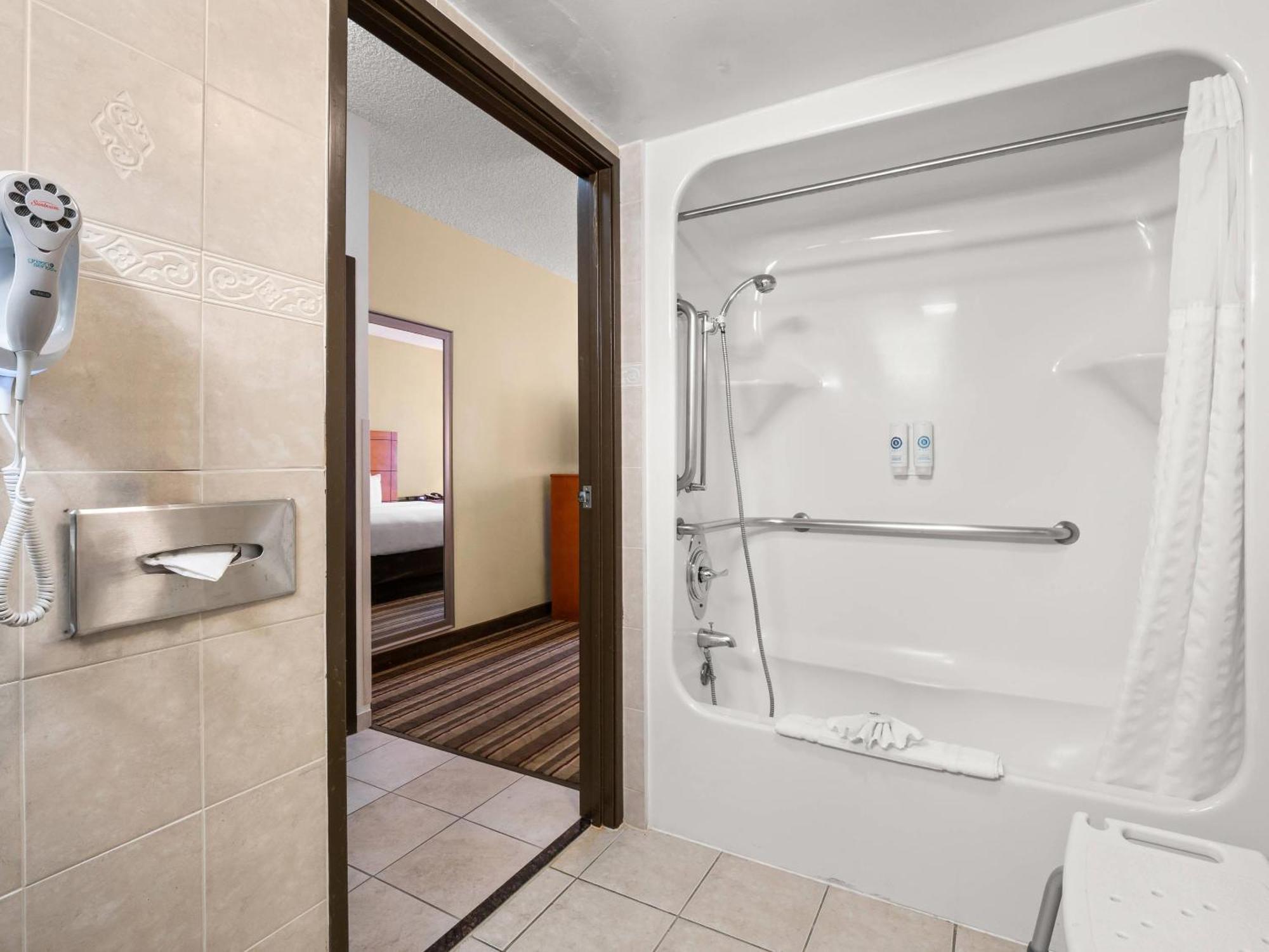 Comfort Inn Metro Airport Romulus Eksteriør billede